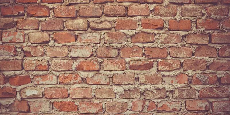 探秘乌克兰罗夫诺州：在洞穴修道院的回响与琥珀的微光中，穿越千年隐秘历史